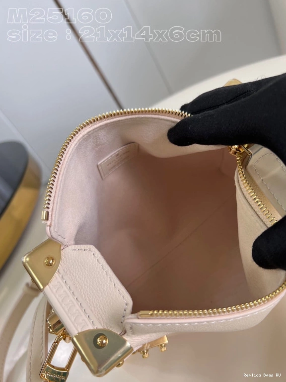 Affordable Trunk LOUIS VUITTON Side PM-21*14*6CM 0818